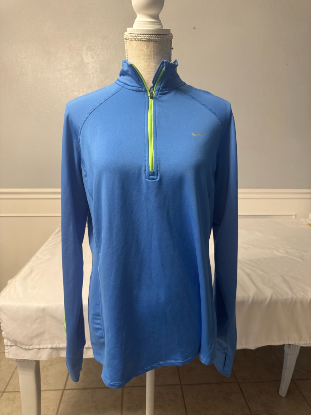 Nike Women’s Light Blue Half-Zip Dry-Fit Pullover with Neon Green Accent